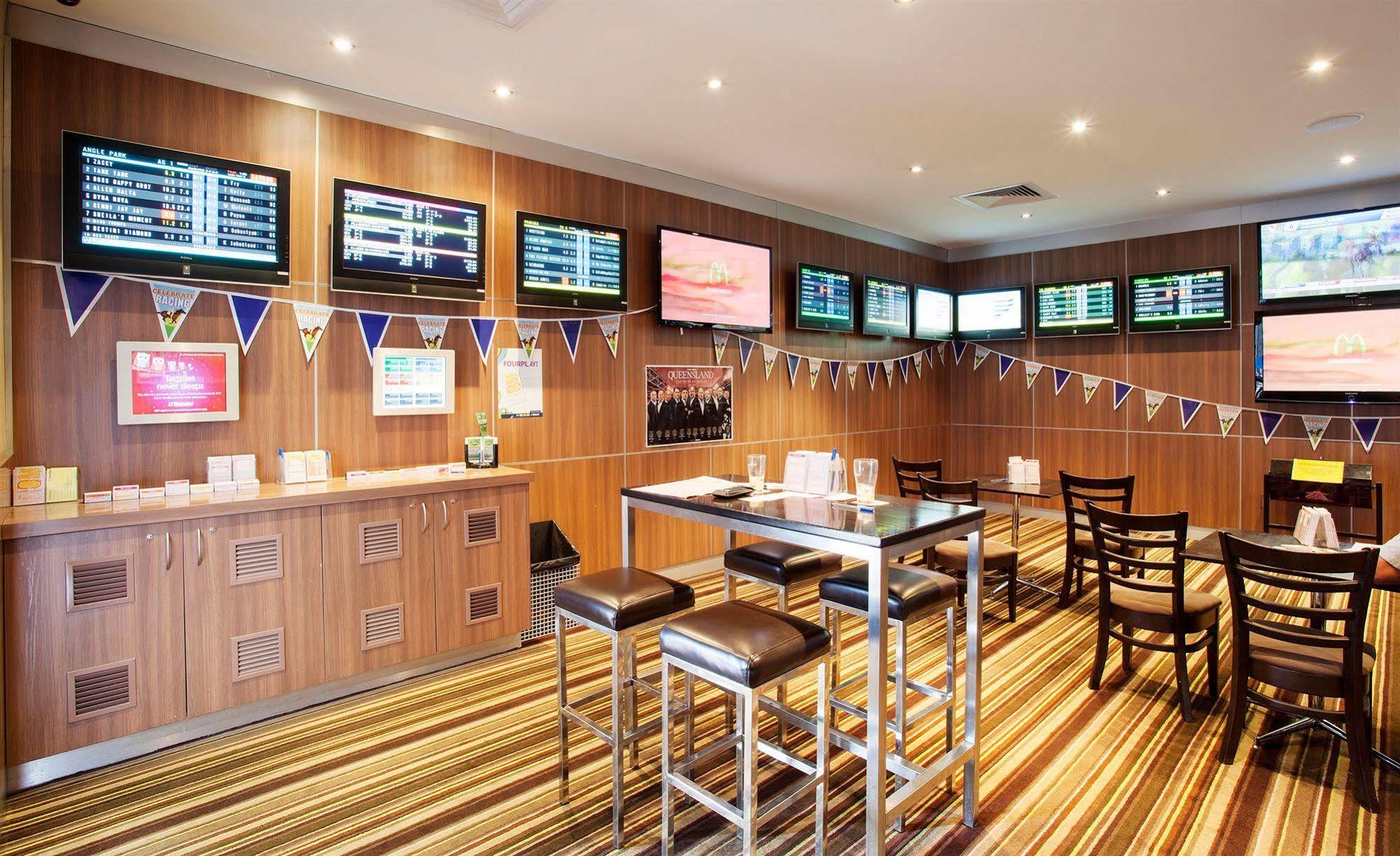 Nightcap At Dalrymple Hotel Townsville Exterior foto